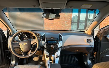 Chevrolet Cruze II, 2012 год, 820 000 рублей, 13 фотография