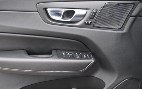 Volvo XC60 II, 2022 год, 4 940 000 рублей, 8 фотография