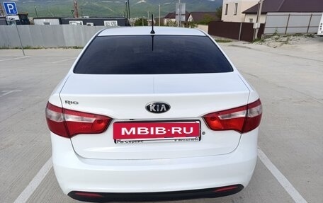 KIA Rio III рестайлинг, 2014 год, 850 000 рублей, 11 фотография