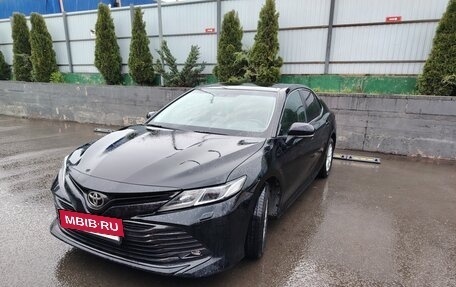 Toyota Camry, 2018 год, 2 520 000 рублей, 2 фотография