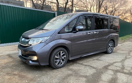 Honda Stepwgn IV, 2017 год, 1 570 000 рублей, 5 фотография