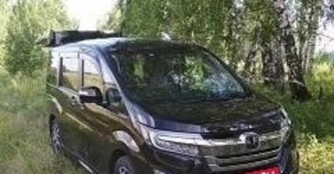 Honda Stepwgn IV, 2018 год, 2 650 000 рублей, 1 фотография