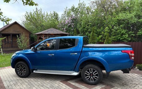 Mitsubishi L200 IV рестайлинг, 2017 год, 2 299 000 рублей, 11 фотография