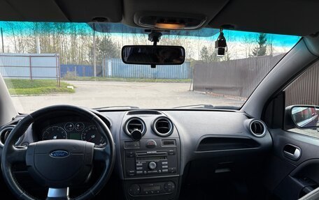 Ford Fiesta, 2006 год, 450 000 рублей, 9 фотография