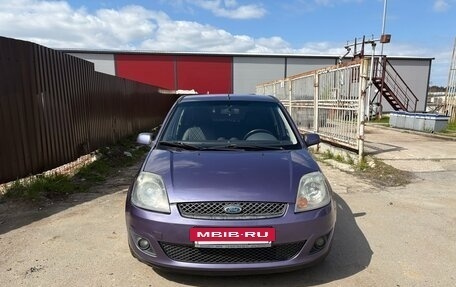 Ford Fiesta, 2006 год, 450 000 рублей, 2 фотография