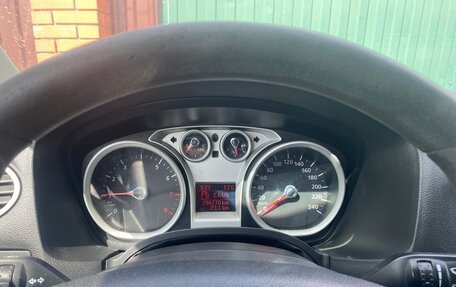 Ford Focus II рестайлинг, 2010 год, 550 000 рублей, 12 фотография