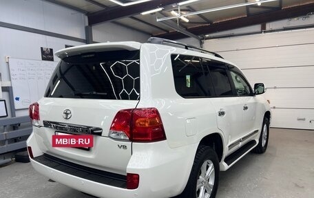 Toyota Land Cruiser 200, 2015 год, 5 700 000 рублей, 3 фотография