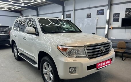 Toyota Land Cruiser 200, 2015 год, 5 700 000 рублей, 7 фотография