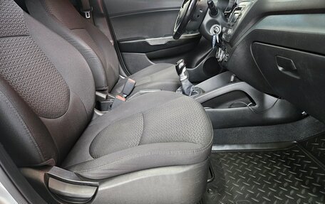 KIA Rio III рестайлинг, 2014 год, 820 000 рублей, 12 фотография