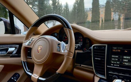 Porsche Panamera II рестайлинг, 2015 год, 4 074 000 рублей, 10 фотография