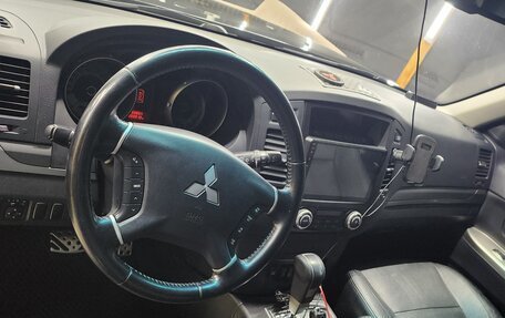 Mitsubishi Pajero IV, 2012 год, 1 750 000 рублей, 2 фотография