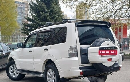 Mitsubishi Pajero IV, 2011 год, 1 499 000 рублей, 6 фотография