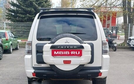 Mitsubishi Pajero IV, 2011 год, 1 499 000 рублей, 5 фотография