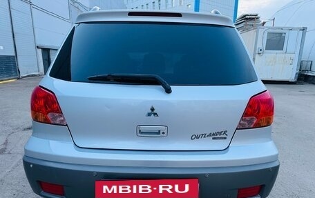 Mitsubishi Outlander III рестайлинг 3, 2003 год, 595 000 рублей, 4 фотография