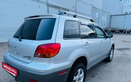 Mitsubishi Outlander III рестайлинг 3, 2003 год, 595 000 рублей, 6 фотография