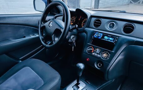 Mitsubishi Outlander III рестайлинг 3, 2003 год, 595 000 рублей, 19 фотография