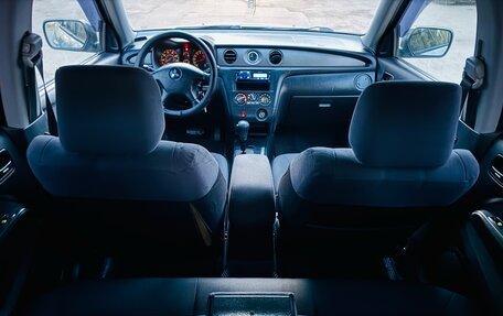 Mitsubishi Outlander III рестайлинг 3, 2003 год, 595 000 рублей, 21 фотография