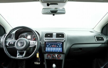 Volkswagen Polo VI (EU Market), 2018 год, 1 150 000 рублей, 9 фотография