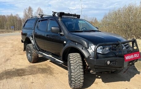 Mitsubishi L200 IV рестайлинг, 2013 год, 2 000 000 рублей, 22 фотография