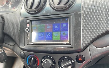 Chevrolet Aveo III, 2009 год, 215 000 рублей, 13 фотография