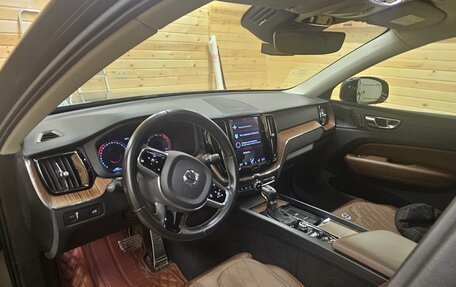 Volvo XC60 II, 2020 год, 4 000 000 рублей, 5 фотография