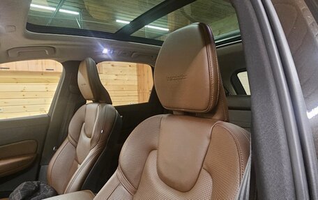 Volvo XC60 II, 2020 год, 4 000 000 рублей, 7 фотография