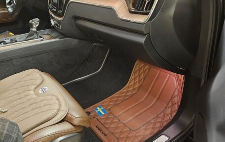 Volvo XC60 II, 2020 год, 4 000 000 рублей, 10 фотография
