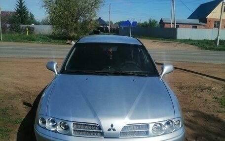 Mitsubishi Carisma I, 2003 год, 380 000 рублей, 3 фотография