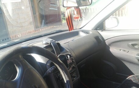 Mitsubishi Carisma I, 2003 год, 380 000 рублей, 8 фотография