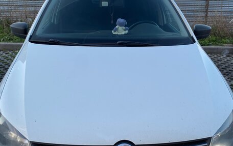 Volkswagen Polo VI (EU Market), 2013 год, 825 000 рублей, 2 фотография