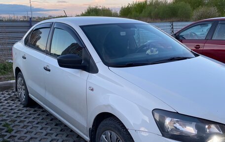 Volkswagen Polo VI (EU Market), 2013 год, 825 000 рублей, 4 фотография
