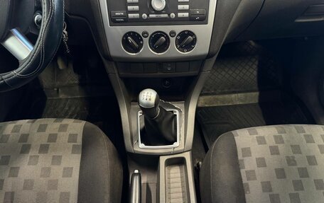 Ford Focus II рестайлинг, 2006 год, 569 000 рублей, 13 фотография