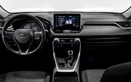 Toyota RAV4, 2020 год, 3 367 000 рублей, 16 фотография