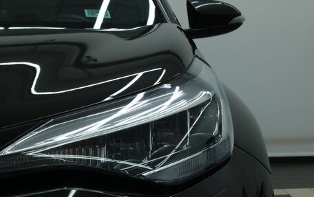 Toyota C-HR I рестайлинг, 2020 год, 2 450 000 рублей, 18 фотография