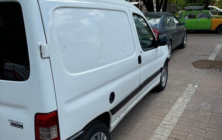 Peugeot Partner II рестайлинг 2, 2011 год, 375 000 рублей, 4 фотография
