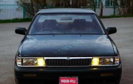 Nissan Laurel VIII, 1989 год, 250 000 рублей, 1 фотография