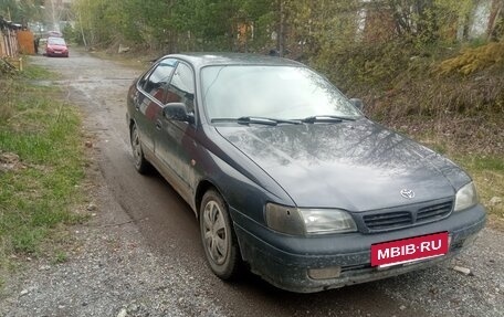 Toyota Carina E, 1996 год, 250 000 рублей, 2 фотография