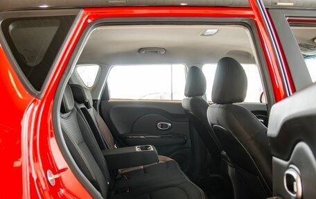 KIA Soul II рестайлинг, 2015 год, 1 245 000 рублей, 21 фотография