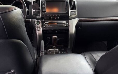 Toyota Land Cruiser 200, 2013 год, 4 500 000 рублей, 9 фотография