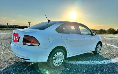 Volkswagen Polo VI (EU Market), 2018 год, 975 000 рублей, 2 фотография