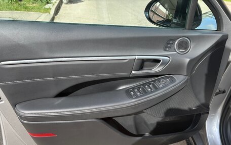 Hyundai Sonata VIII, 2021 год, 2 500 000 рублей, 10 фотография