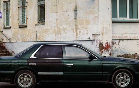Nissan Laurel VIII, 1989 год, 250 000 рублей, 3 фотография