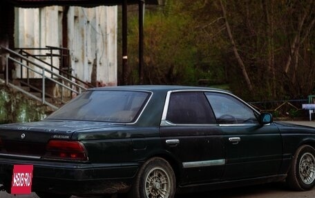 Nissan Laurel VIII, 1989 год, 250 000 рублей, 4 фотография