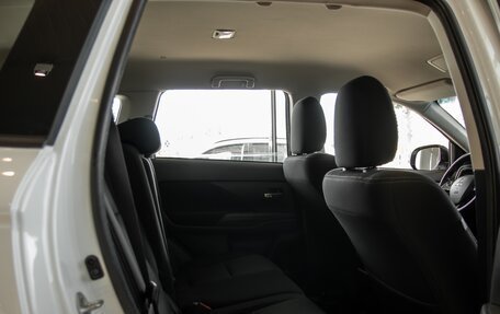Mitsubishi Outlander III рестайлинг 3, 2018 год, 1 655 000 рублей, 20 фотография