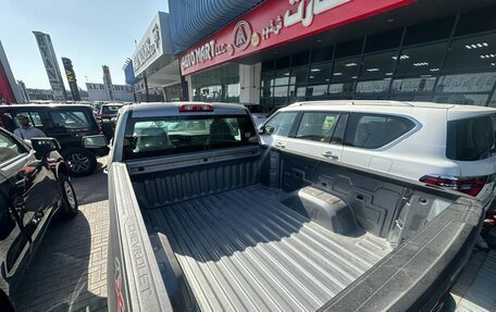 Chevrolet Silverado, 2024 год, 10 250 000 рублей, 4 фотография