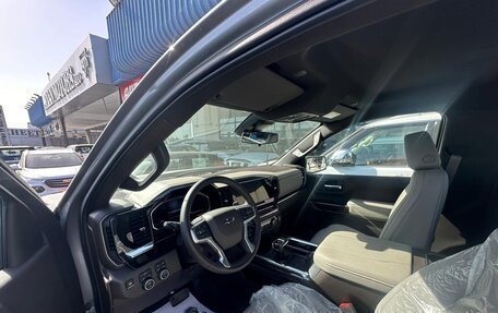 Chevrolet Silverado, 2024 год, 10 250 000 рублей, 5 фотография
