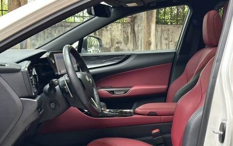 Lexus NX, 2022 год, 4 300 000 рублей, 7 фотография