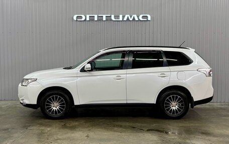 Mitsubishi Outlander III рестайлинг 3, 2012 год, 1 297 000 рублей, 8 фотография