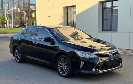 Toyota Camry, 2015 год, 2 390 000 рублей, 2 фотография