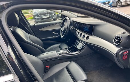 Mercedes-Benz E-Класс, 2021 год, 2 650 000 рублей, 11 фотография